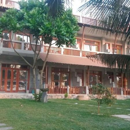 Relax Beach Resort Weligama Exterior foto